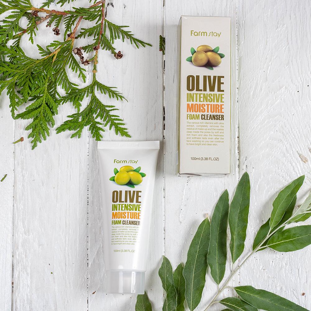 FarmStay Olive Intensive Moisture foam cleanser