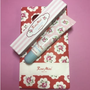 Бальзам для губ фруктово-цветочный