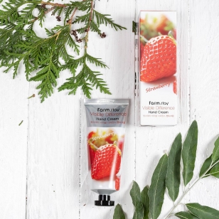 FarmStay Visible Difference Strawberry  Hand Cream
